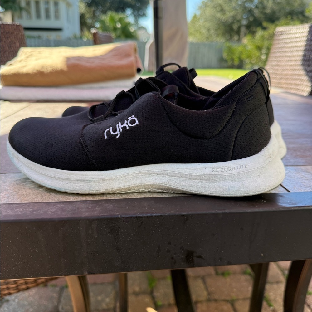 RYKA RENEW RECOVERY sneaker, black-and-white excellent condition size 11 - Picture 7 of 11